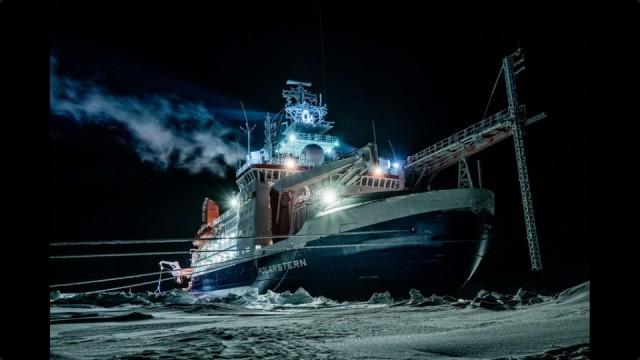 北極大漂流 氷の中の1年