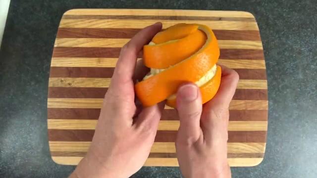 10 Ways to Peel an Orange