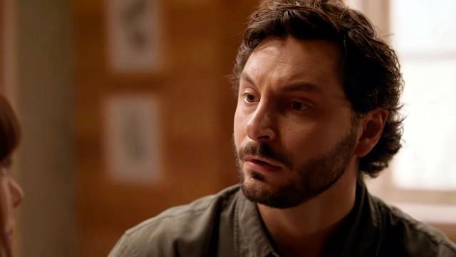 Antonia cancels her engagement with Sebastián