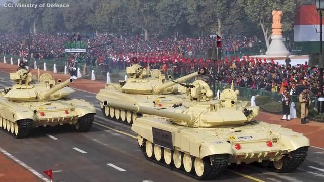 The T-90 - Russia's Main Battletank (And its Failure in Ukraine)