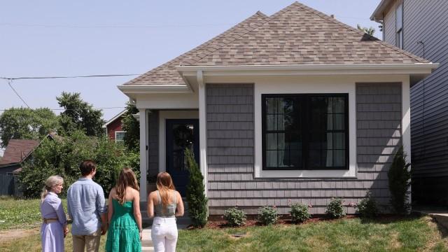 An Itty Bitty Beach Bungalow