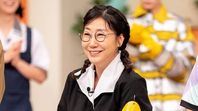 Episode 230 with Ra Mi-ran, Kim Mu-yeol, Yoon Kyung-ho