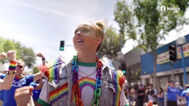JoJo Goes to Pride!