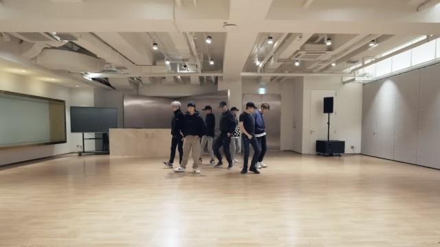 WayV 威神V '秘境 (Kick Back)' Dance Practice