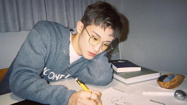 MARK Playlist | There is a driveway in your room