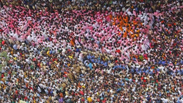 Comment survivre à un mouvement de foule ?