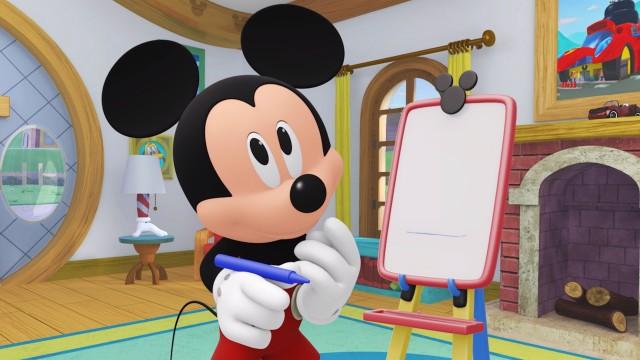 Drawing with Mickey