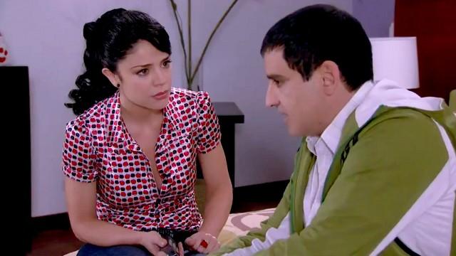 Tatiana finds out about Rodolfo's blackmail