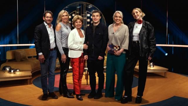 Amelia Adamo och Zebastian Modin bland gästerna