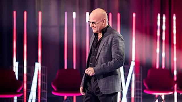 Six Chair Challenge - Thomas Blachman