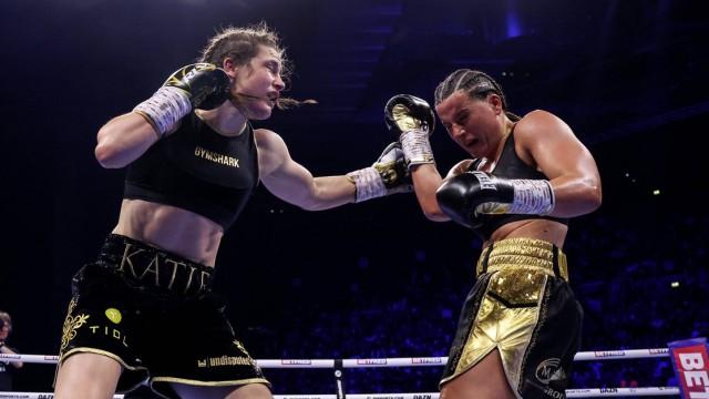 Katie Taylor vs Chantelle Cameron