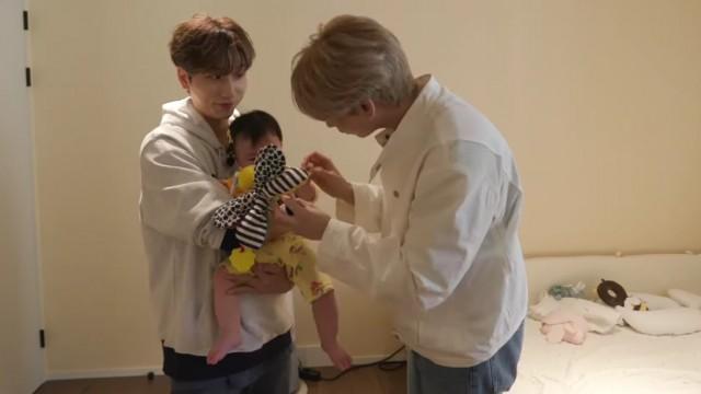 Ep.7 Babies Taking Care of a Baby? XH Become Fathers⁉