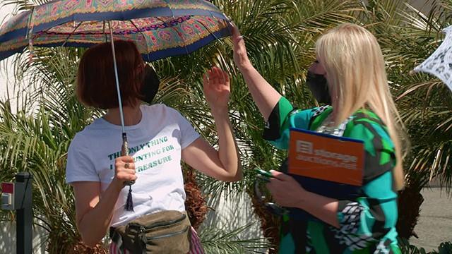 Parasol Pals