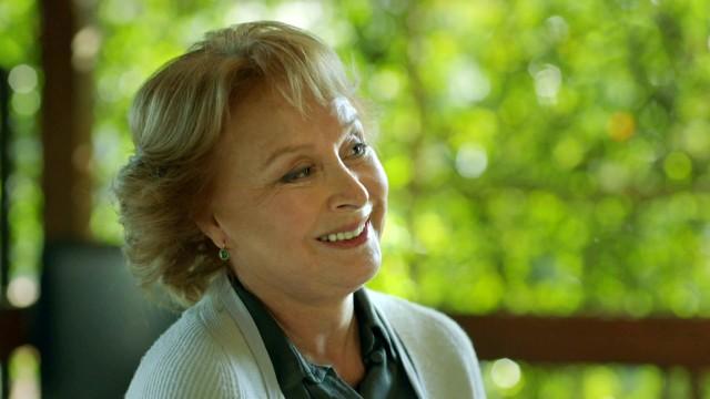 Любовь нечаянно нагрянет - II