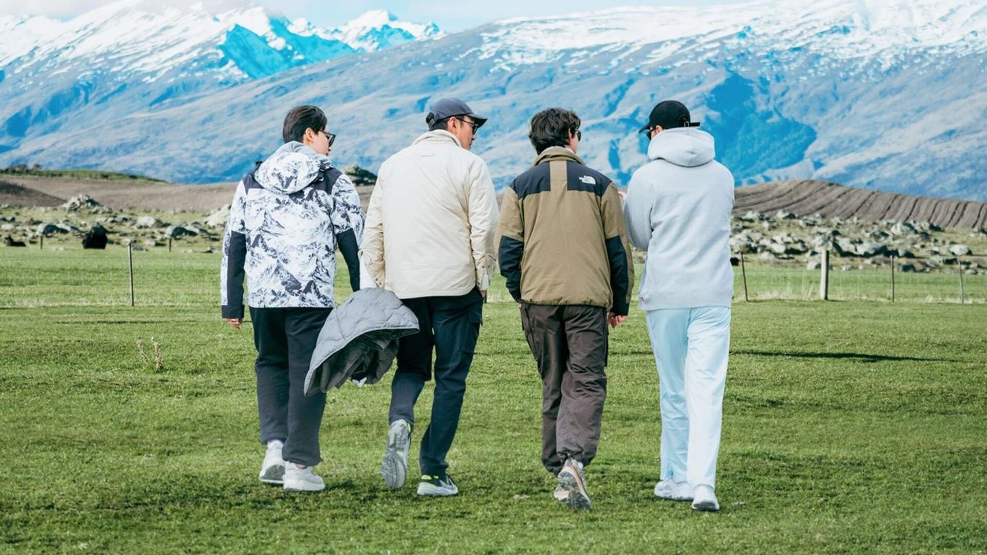 Bros on Foot