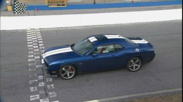 Dodge Challenger SRT8