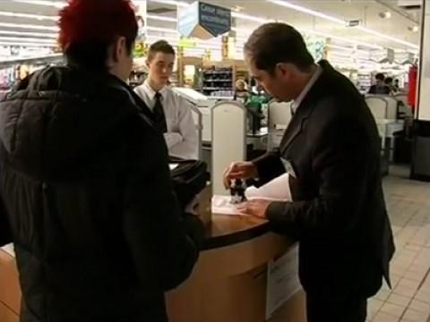 Police et Polissons 2 - Le prestige de l'uniforme