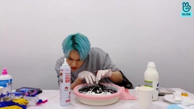 Sejun's Let's Make Rolled Ice Cream ????