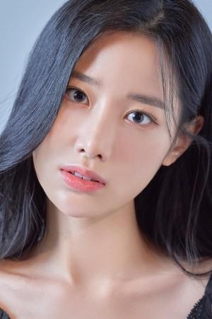 Picture of Shin Ji-won