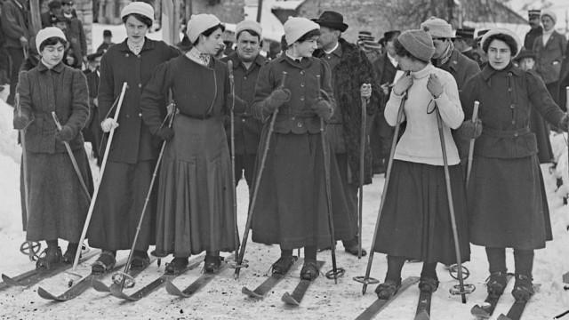 Skiing - A History