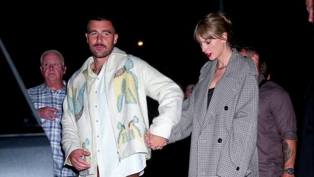 Taylor Swift & Travis Kelce - The Pop Star & The NFL Player