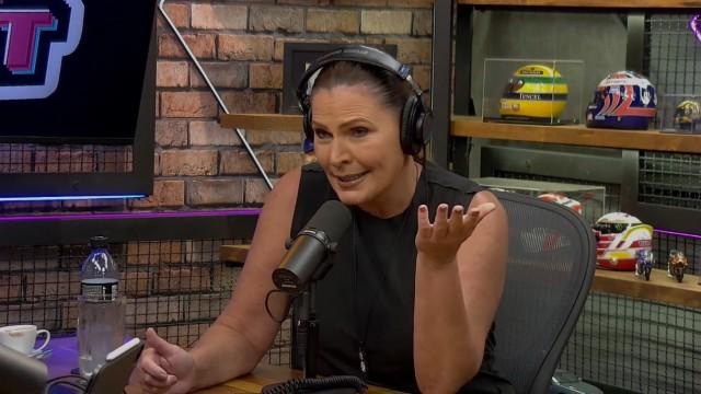 LAURA MULLER - TICARACATICAST | EP 458