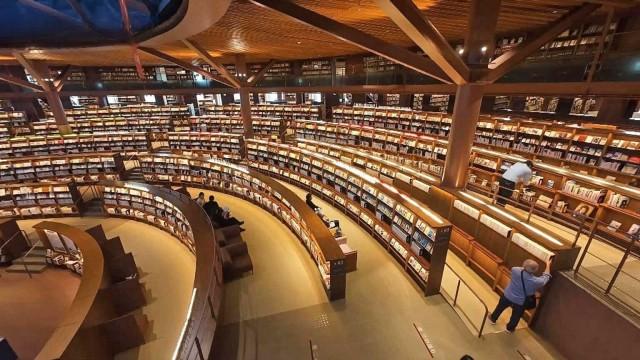 Beyond the Books at a Kanazawa Library