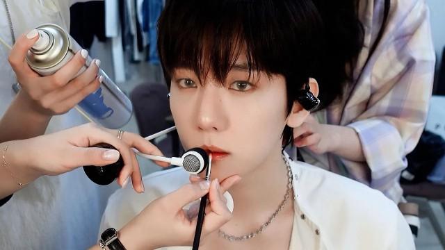 Lonsdaleite in #TAIPEI #KOBE #SENDAI | 백현 (BAEKHYUN)