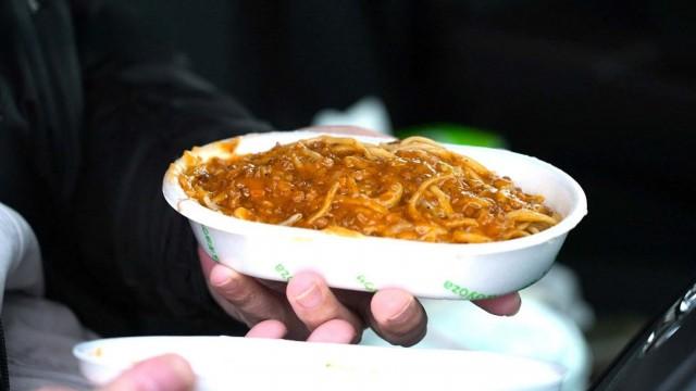 A Niigata Drive-Through Restaurant in Winter