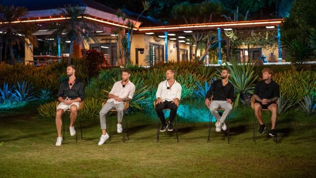 Odcinek 30 - Rajskie rozdanie