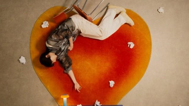 Vibing with our first EP ‘COLOR OUTSIDE THE LINES’ (Singing Bowl ver.) #JUHOON