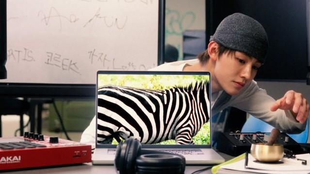 Vibing with our first EP ‘COLOR OUTSIDE THE LINES’ (Singing Bowl ver.) #SEONGHYEON