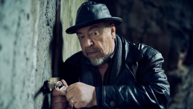 Vogelfrei - Teil 1: Zwischenzeit