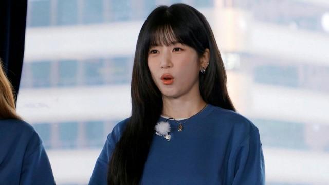 Gold Bag Chaser: Gold Me More