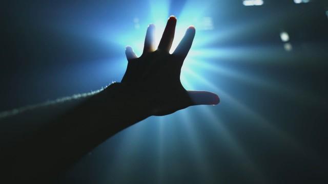 Apollo 16 UFO, Radiation Burn Mystery, and Bosnian Spheres