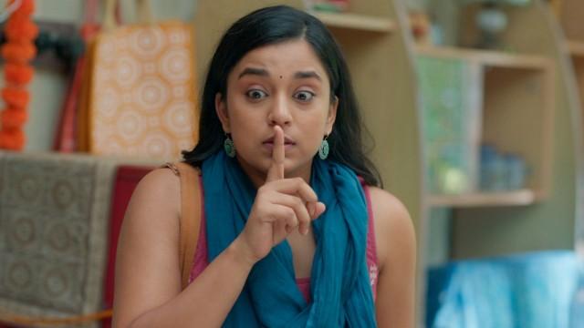 Anvita Sneaks Into Her House