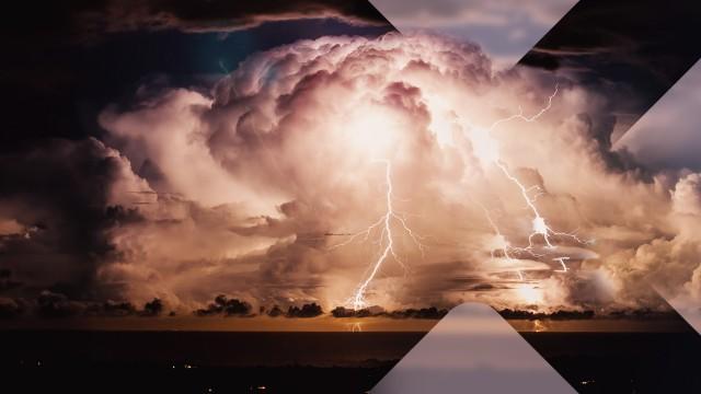 Blitze – Himmel unter Strom