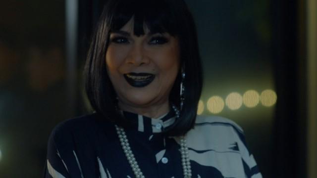 Tension rises in Joey and Andrew's fake romance