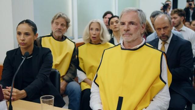 La sentencia de Carlos y sus padres