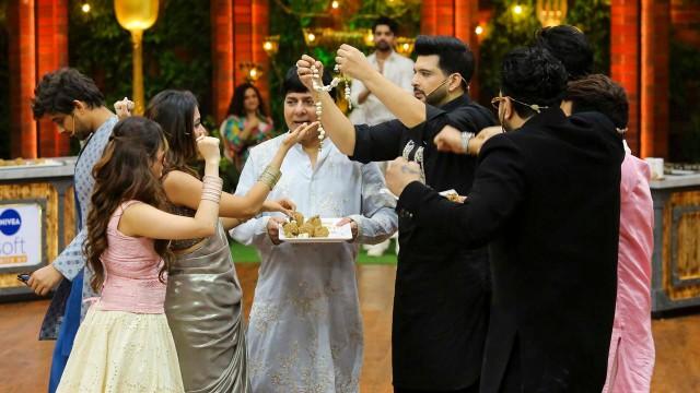 Shaadi Mubarak!