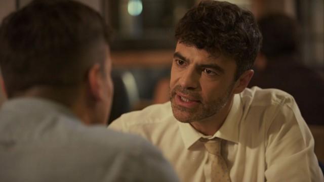 Max amenaza con denunciar a Juan de Dios