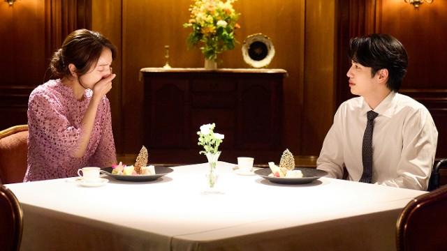 10回切って倒れない木はない