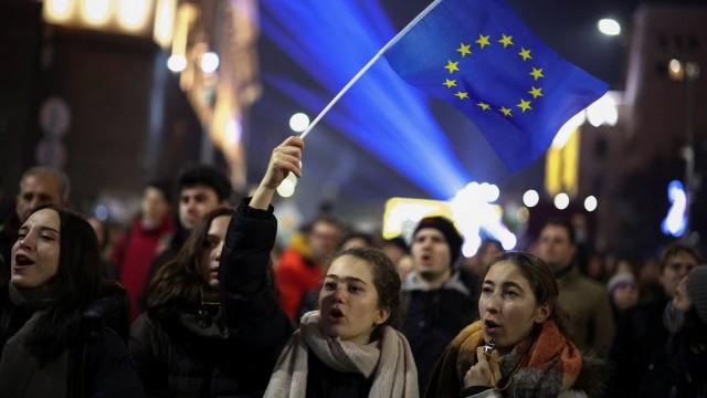 Bulgaria entra en el euro sin Gobierno