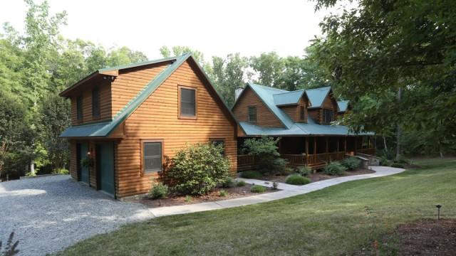 North Carolina Cabin Hunt