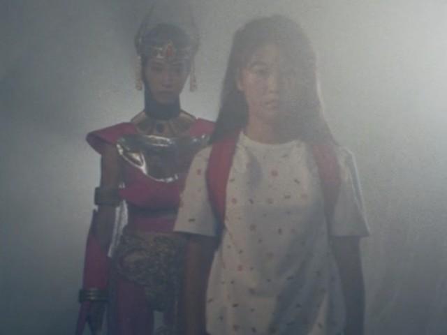 The Spell of Female Stranger Who Returned the Girl to the Demon