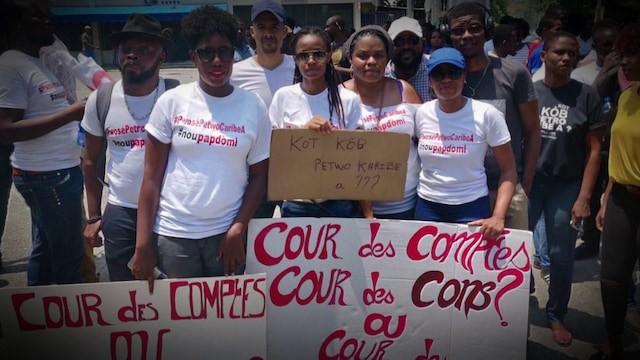 Peyi Lòk / Haiti sous influence