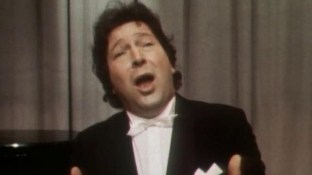 Voix d'or au pays noir