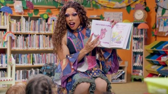 Drag: The Complete Story NONFIC DOO