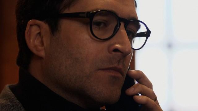 La doble vida de Juanjo está a punto de derrumbarse