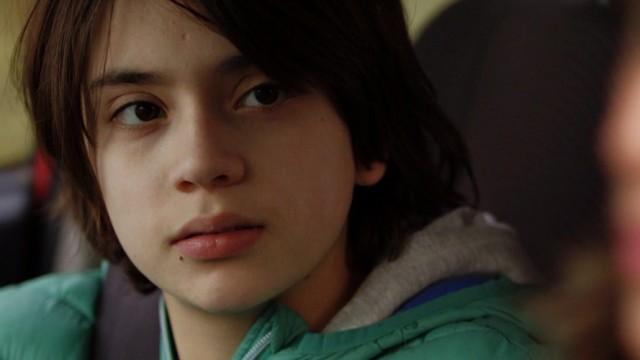 Sofía descubre a Juanjo con Valentina y comienza a hacer difíciles preguntas